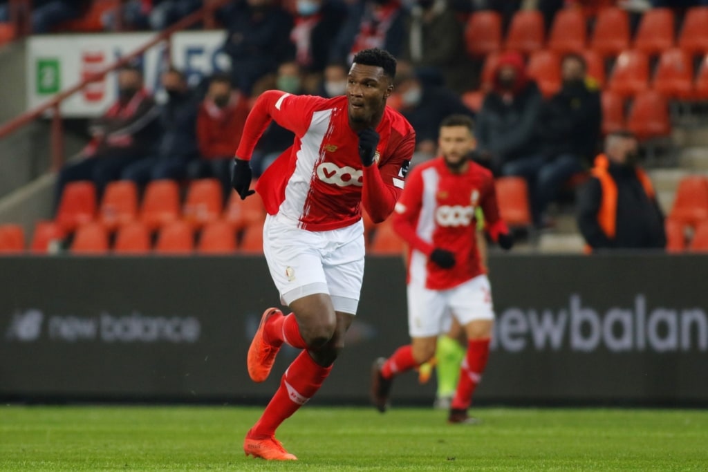 Oulare B-kern of transfer