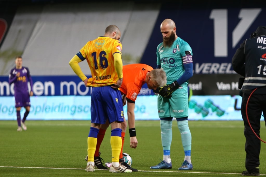 De Ridder en Vanhamel strijden voor de toss