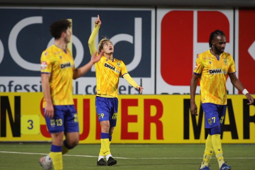 Suzuki dankt de voetbalgoden